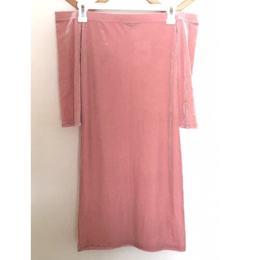 VELVET NWT MAUVE OFF THE SHOULDERS DRESS - Picture 5 of 8